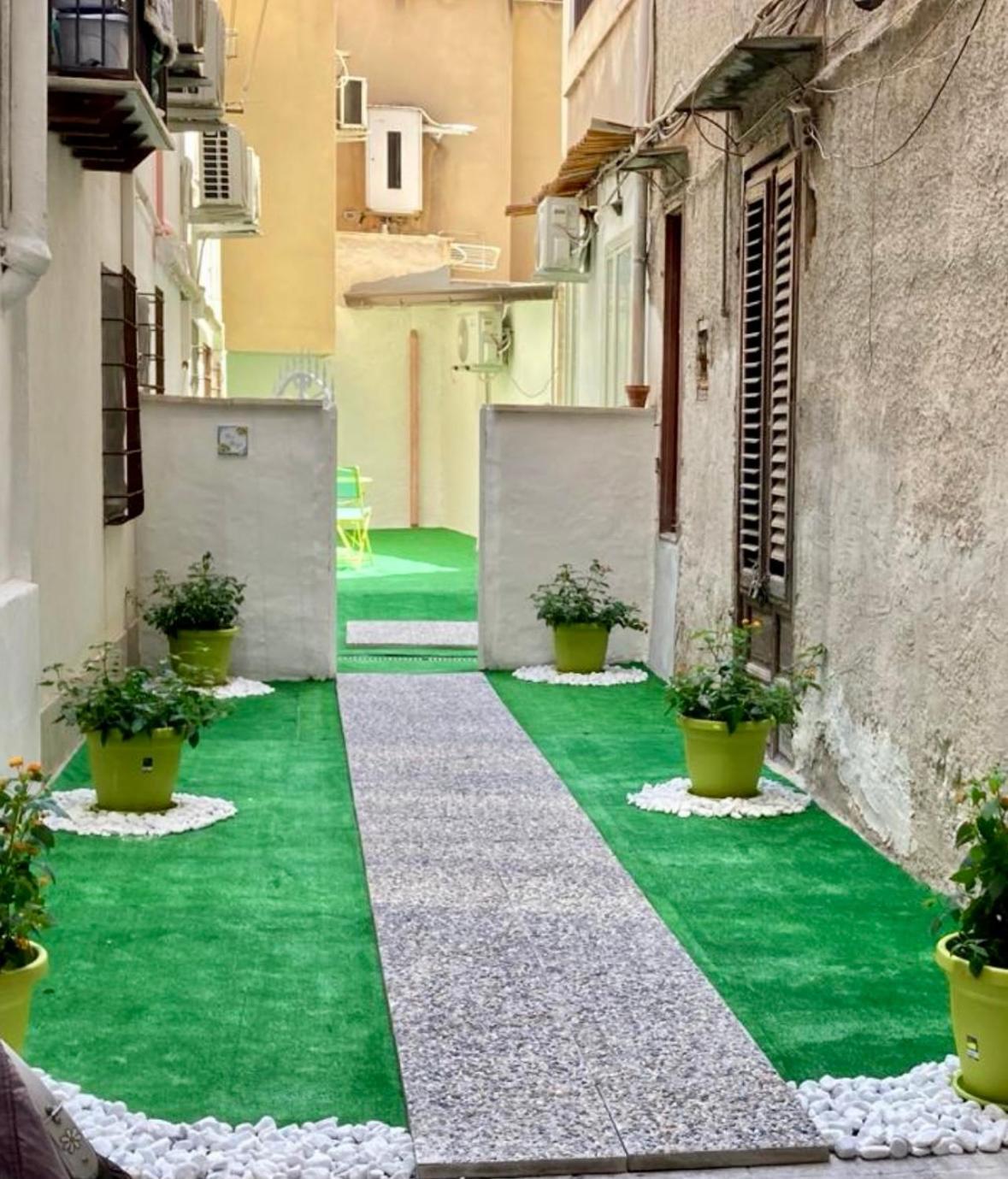 Ballar'Home - Casa Sbriju' Palermo Exteriör bild